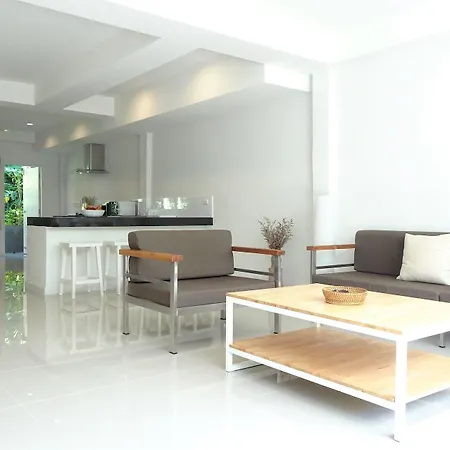 Villa Isara Khao Lak Exterior foto