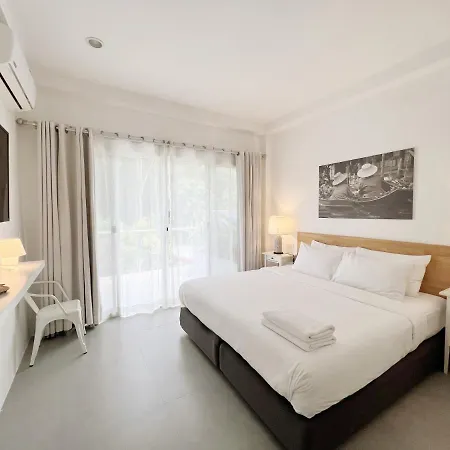 Villa Isara Khao Lak Exterior foto