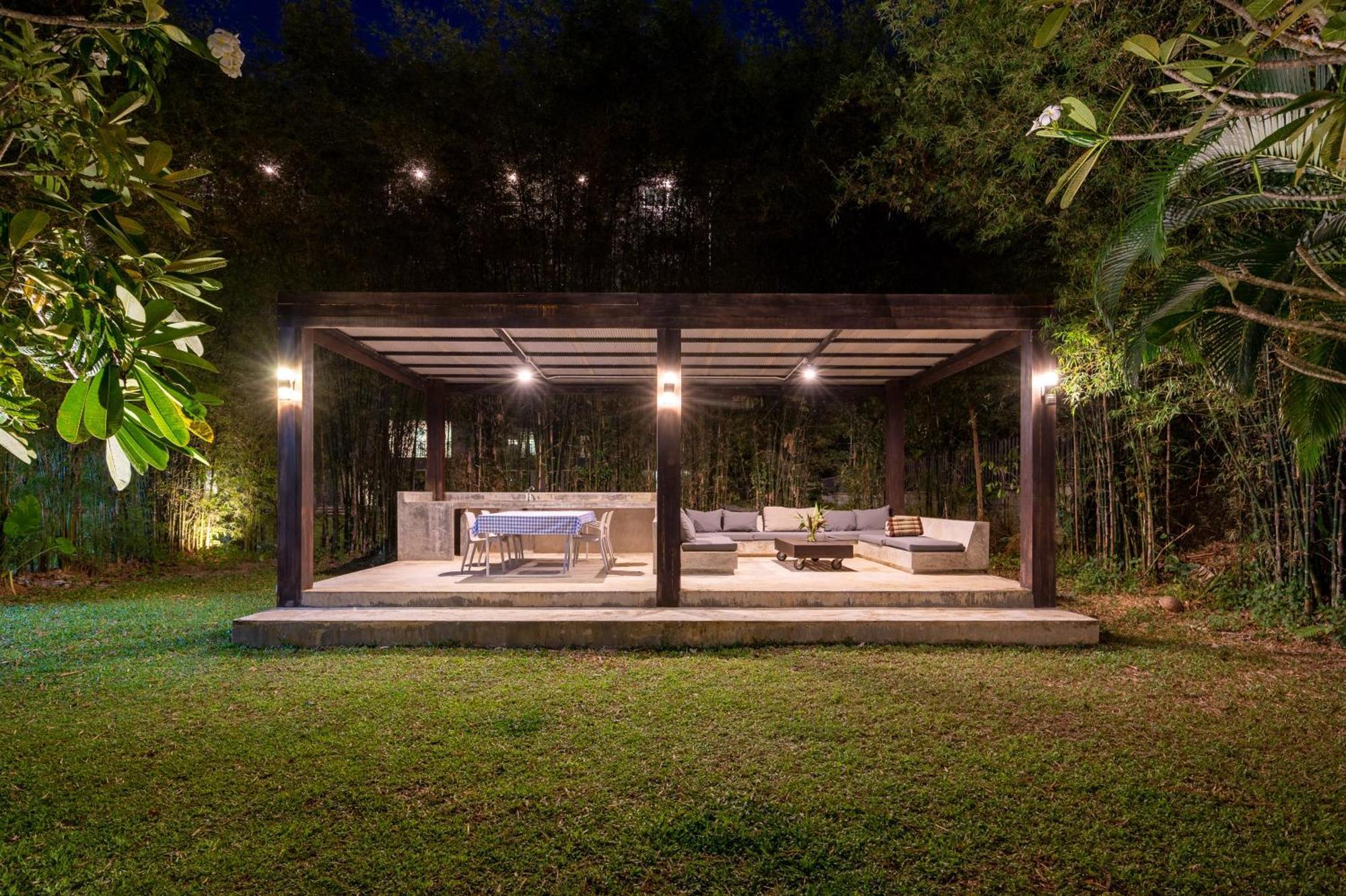 Isara Ferienhaus *